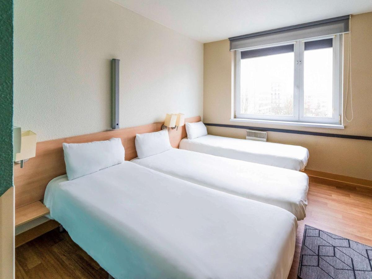 Ibis Budget Krakow Bronowice Bagian luar foto
