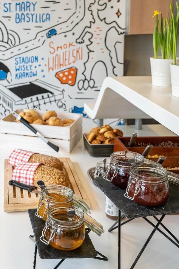 Ibis Budget Krakow Bronowice Hotel Bagian luar foto