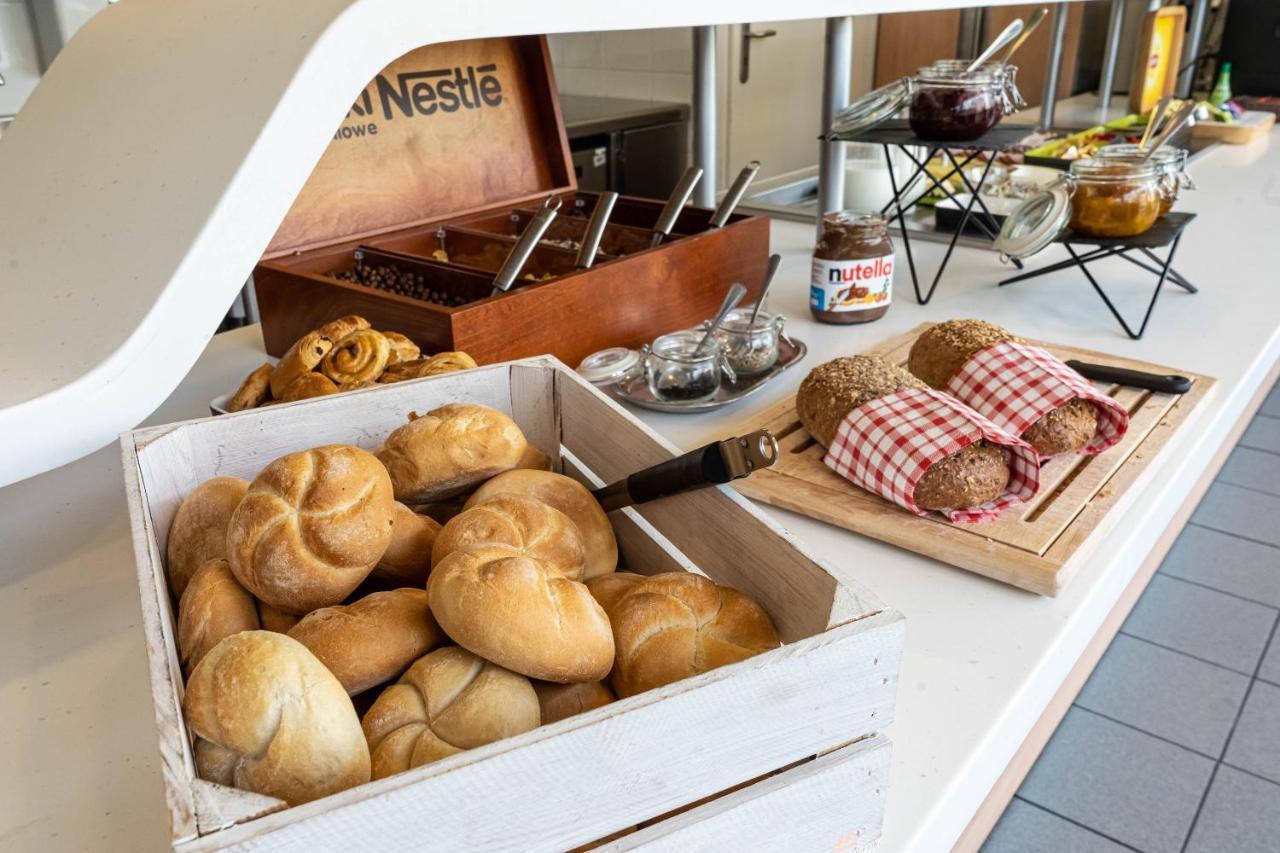 Ibis Budget Krakow Bronowice Bagian luar foto
